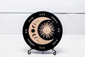 Moon Phases Pendulum Board